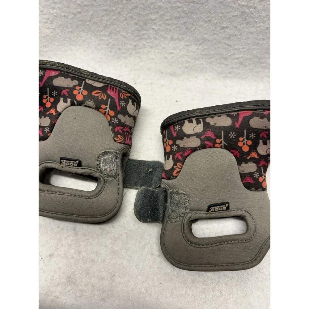 Infant Bogs Pink Gray Boots Insulated Waterproof Warm Baby Size 4 Elephant